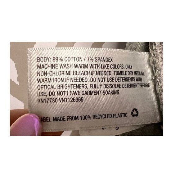 Universal Thread Gray Vintage Midi Distressed Jean Shorts (Womens 14) - Picture 4 of 5